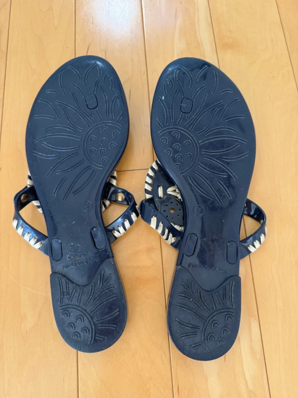 Jack Rogers Navy and Gold Jelly Sandals- NWOT - Picture 3 of 5